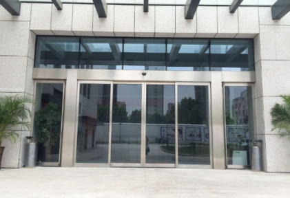 感應(yīng)自動門